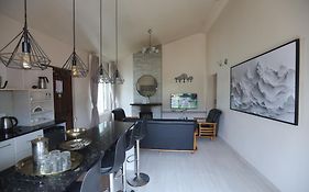 Two Seas Residence - Boutique Residences